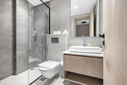 Stylish Studio in New residence with pool and gym - image 7