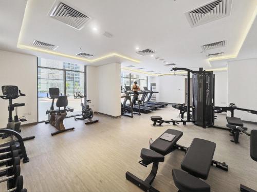 Stylish Studio in New residence with pool and gym - image 8