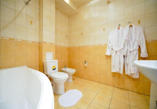 Five Stars na Ploshadi Revolutsii - image 4