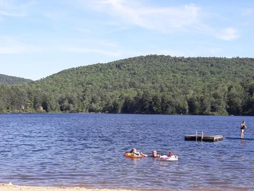 Leeber Lodge in Konveja (NH)
