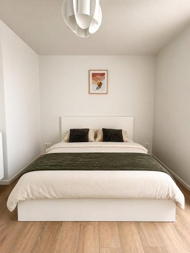 Bright Designer Apartment Sint-Niklaas Center in Sint Niklaas