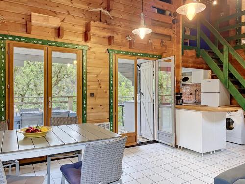 Konyha, Holiday Home L'Escouarte by Interhome in Carcans