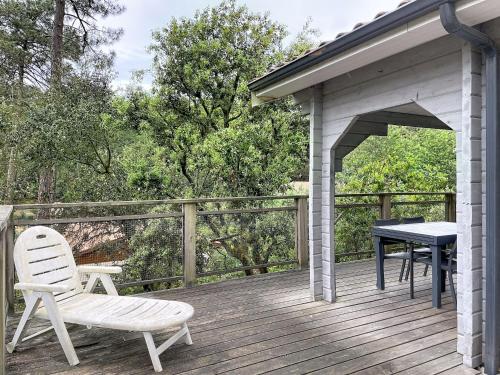 Erkély/terasz, Holiday Home L'Escouarte by Interhome in Carcans