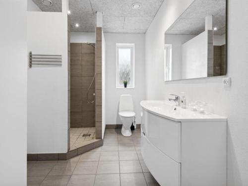 Baño, Holiday Home Thorbiorn - from the sea by Interhome in Hadsund