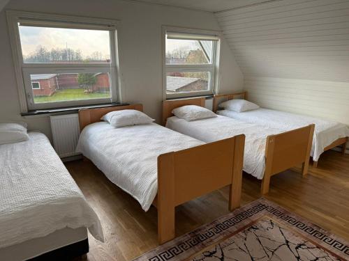 Familievenlig bolig tæt på Billund plads til 7 (Familievenlig bolig tæt pa Billund plads til 7) in Hejnsvig