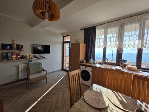 Datvina House Mravaldzali in Oni