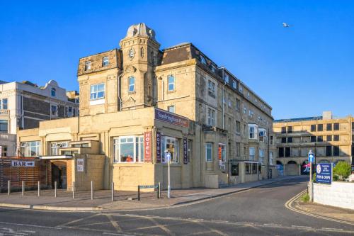 . The Sandringham Hotel