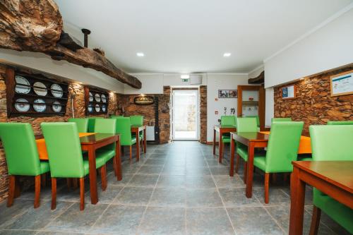 Iekārtas, Alojamentos Turisticos Sao Torcato Moradal Turismo Espaco Rural in Estreito