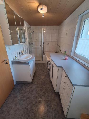 Central Apartment with Gym & Style in Wolfurt