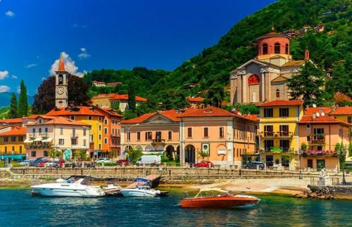 Lake Maggiore Italy Apartment by RentuGoo Travel in Kuvio