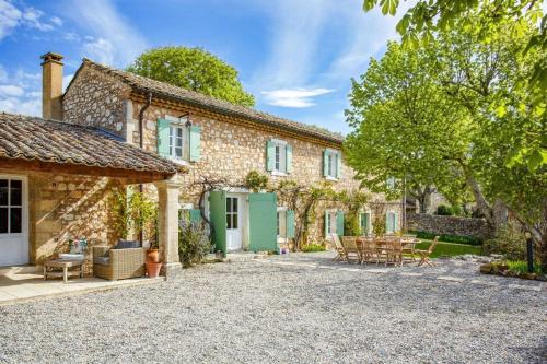 Iekārtas, Villa Le Vieux Mas by Villa Plus in Aubussargues