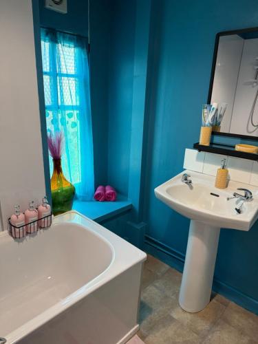 Well St Apartment in موفات
