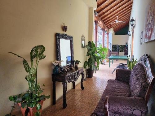 Hành lang, Hotel Casona Macondo, Granada, Nicaragua in Granada