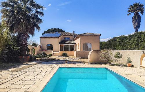 Peldbaseins, Maison Avec Piscine in Montady