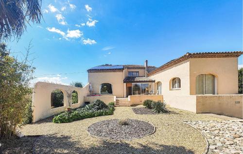Viesnīcas āriene, Maison Avec Piscine in Montady