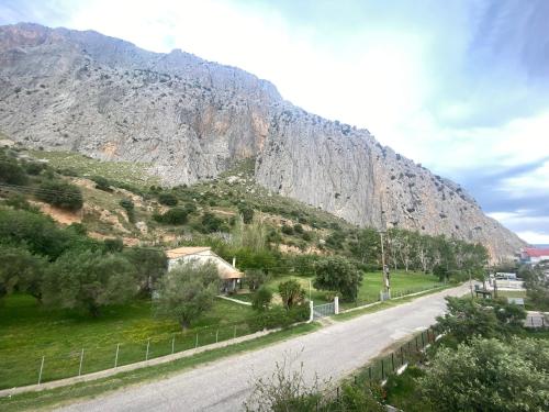 Apartments MOYRKOS in 邁索隆吉翁