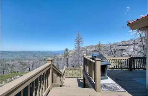 Casita Getaway Family 1BR 1BA AC Stunning Views in Shaver Lake (CA)