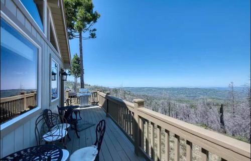 Casita Getaway Family 1BR 1BA AC Stunning Views in Shaver Lake (CA)