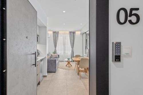 Athens Theatrou Apartments - image 14