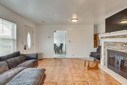 Nature & City Access! Family Home in North Jersey in Fairfield