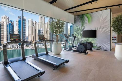 Vida Residences Dubai Marina & Yacht Club - Sea View and Dubai Eye View Dubai Marina - image 4