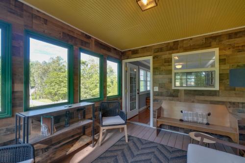 'Sunset Blue' Cabin Near Obey River in Albanija (KY)
