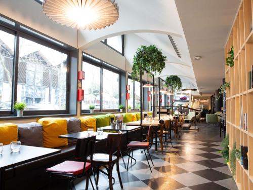 Restaurant, Ibis Paris Bercy Village 12Eme in 12th - Bercy - Gare de Lyon