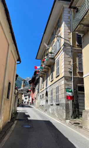 Tuvākā izklaides vieta, Casa Blu in Vanzone Con San Carlo