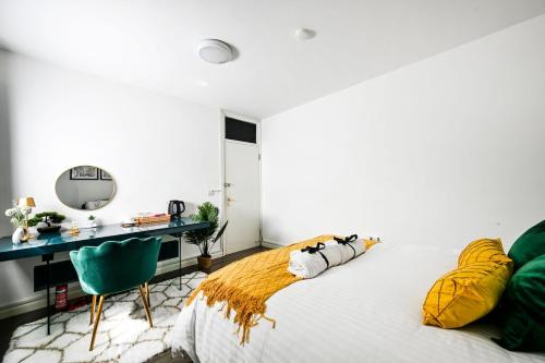 Stylish Boutique Studio in Notting Hill - image 8
