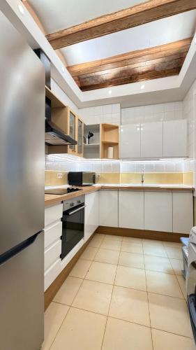 Ramblas Apartments 3