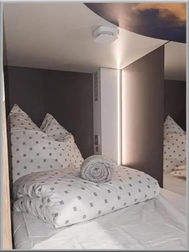 Fabcap Kapsel Apartment in Halle an der Saale, Deutschland