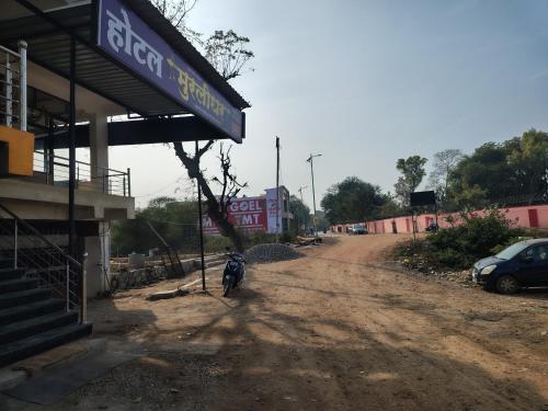 Hotel Murlidhar in Bhadesar