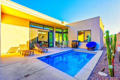 25% Off 7 Nights In May Great For Families 2 Pools - image 3