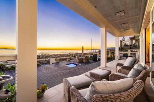 Iekārtas, On The Sand Great For Families Amazing Views Spa in Faria Beach (CA)