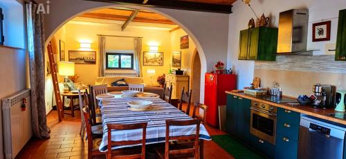 Teruzzi Country House in San Gimignano