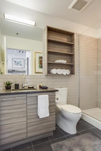 La Femme Flat by Atlanta Luxury Rentals - image 3