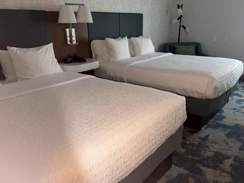 Hampton Inn Louisville/I-65/Brooks Road in Brooks, USA