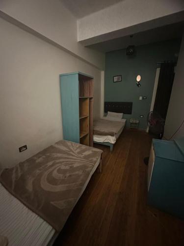 happy life hostel - image 14