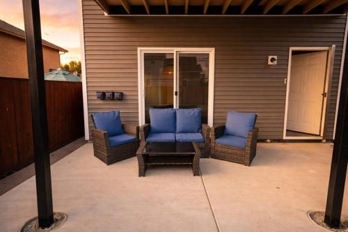 Spacious 3BR Near United Center & Medical District in University Village