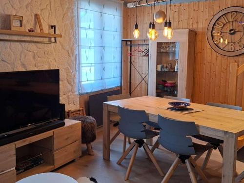 Studio duplex lumineux - Vieux Village - 4 pers. - FR-1-802-104