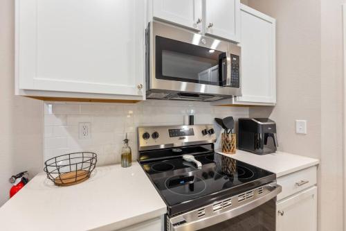 Fenced Backyard W/ W&D + Garage | South ICT! in South Seneca