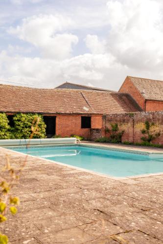 Stunning Five Bedroom Home Near Tewkesbury gîte à louer Deerhurst