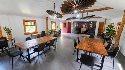 ห้องประชุม / บอลรูม, Off the Grid Monteverde in มอนเตเวอร์ด