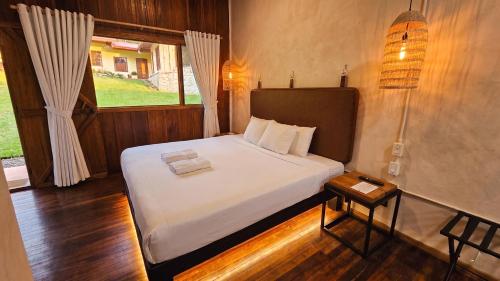 Off the Grid Monteverde in มอนเตเวอร์ด