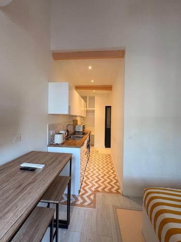 LaFrenchCasa Noailles 4