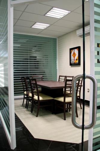 HOTEL PORTONOVO PLAZA GUADALAJARA - image 2