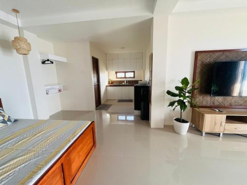 Beachfront Studio with Cozy and Spacious Balcony in Santa Lucia
