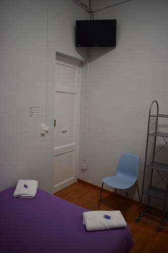 Hostal MiMi Las Ramblas - image 6