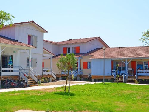 Coastal Cottage for 6 in Marseillan