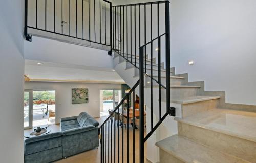 Viesnīcas āriene, Awesome Home In Porec in Kirmenjak